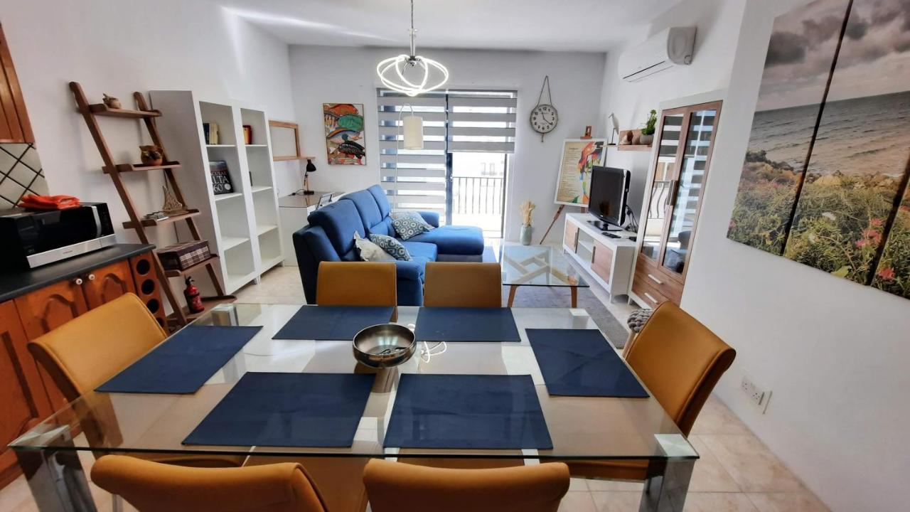 Spacious Side-Sea View Apartment At St Paul'S Bay St. Paul's Bay Exterior foto